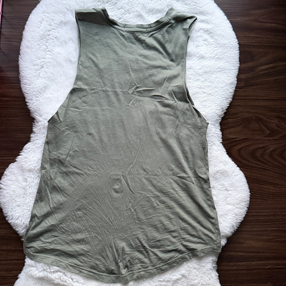 NWT Anthropologie Letluv Beach Boys Tank Top Olive Green size XS, S - Picture 7 of 9